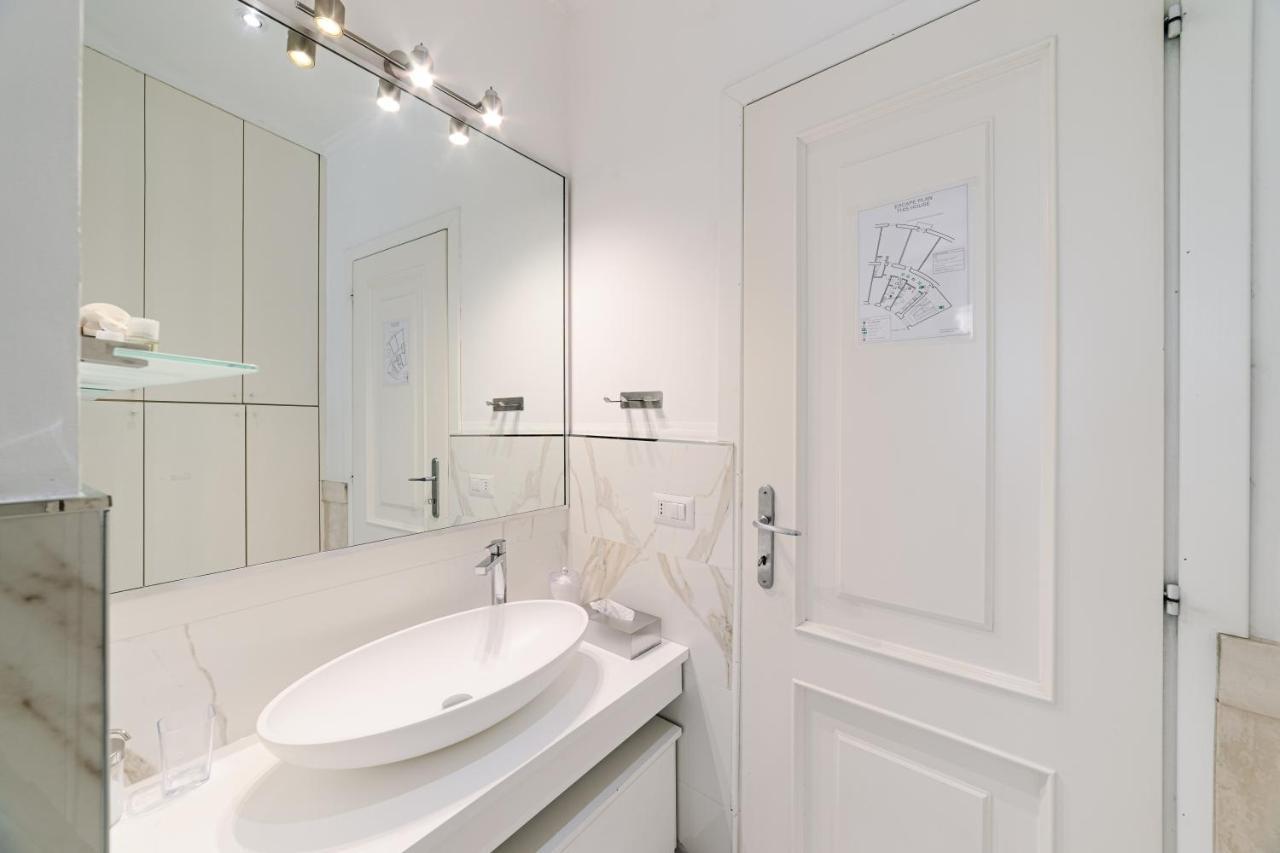 Saint Peter House Station Apartment Roma Exterior foto